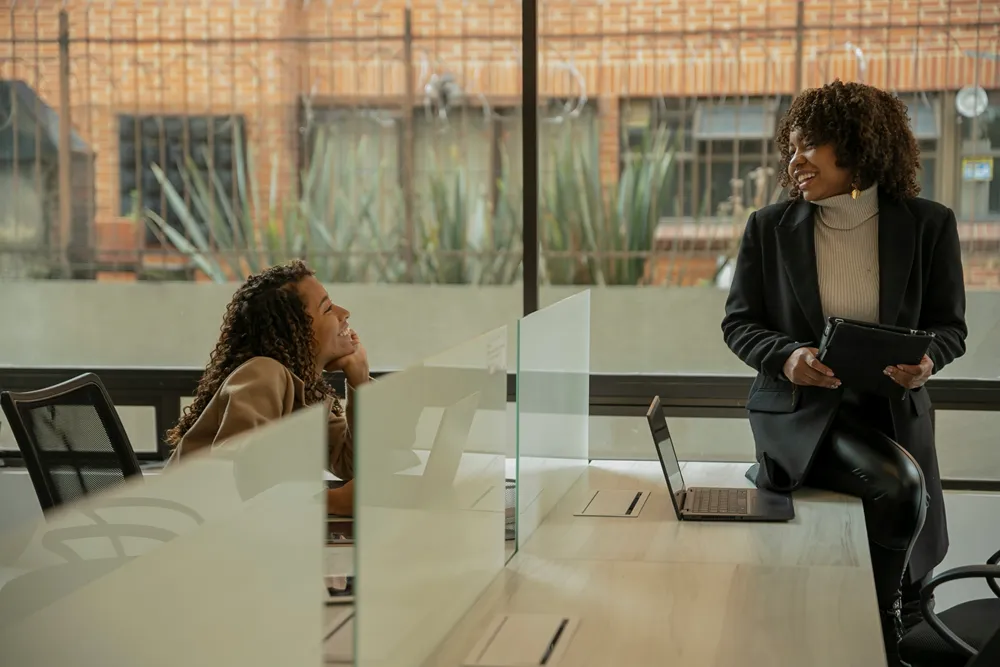 premium_photo-1698526216305-4d0536f1c578