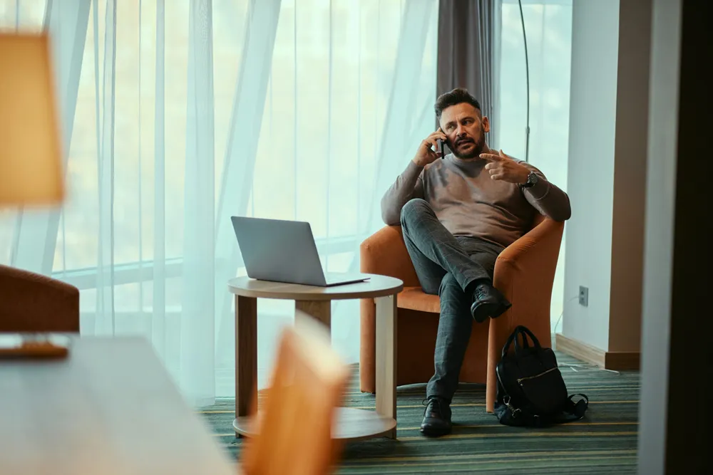 andrej-lisakov-URMYLEzouCg-unsplash